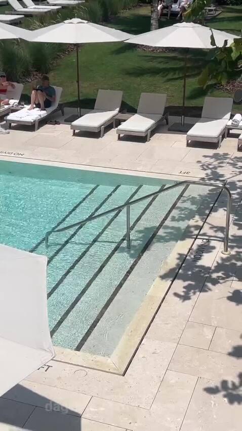 raqlauren's post preview (pool)