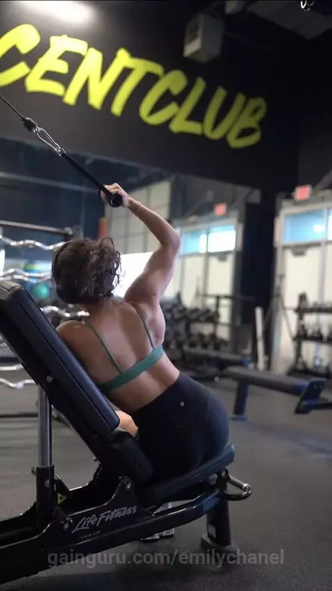 emilychanel's post preview (backworkout)