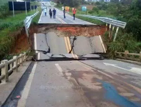 Prévia da publicação de shiverymoisture